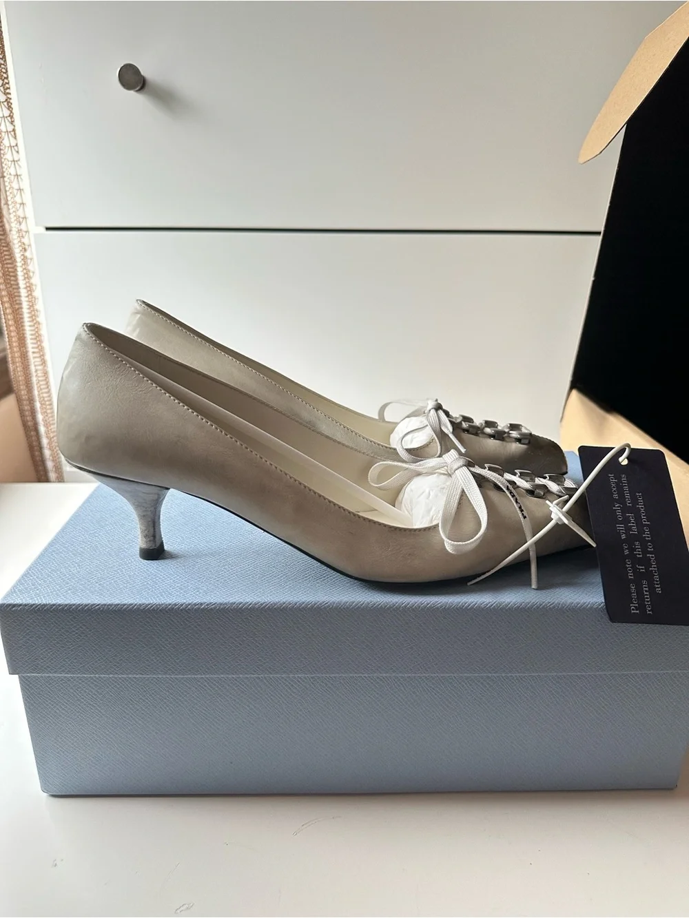 Prada Runway Antiqued Leather Pumps Size 38 NWT